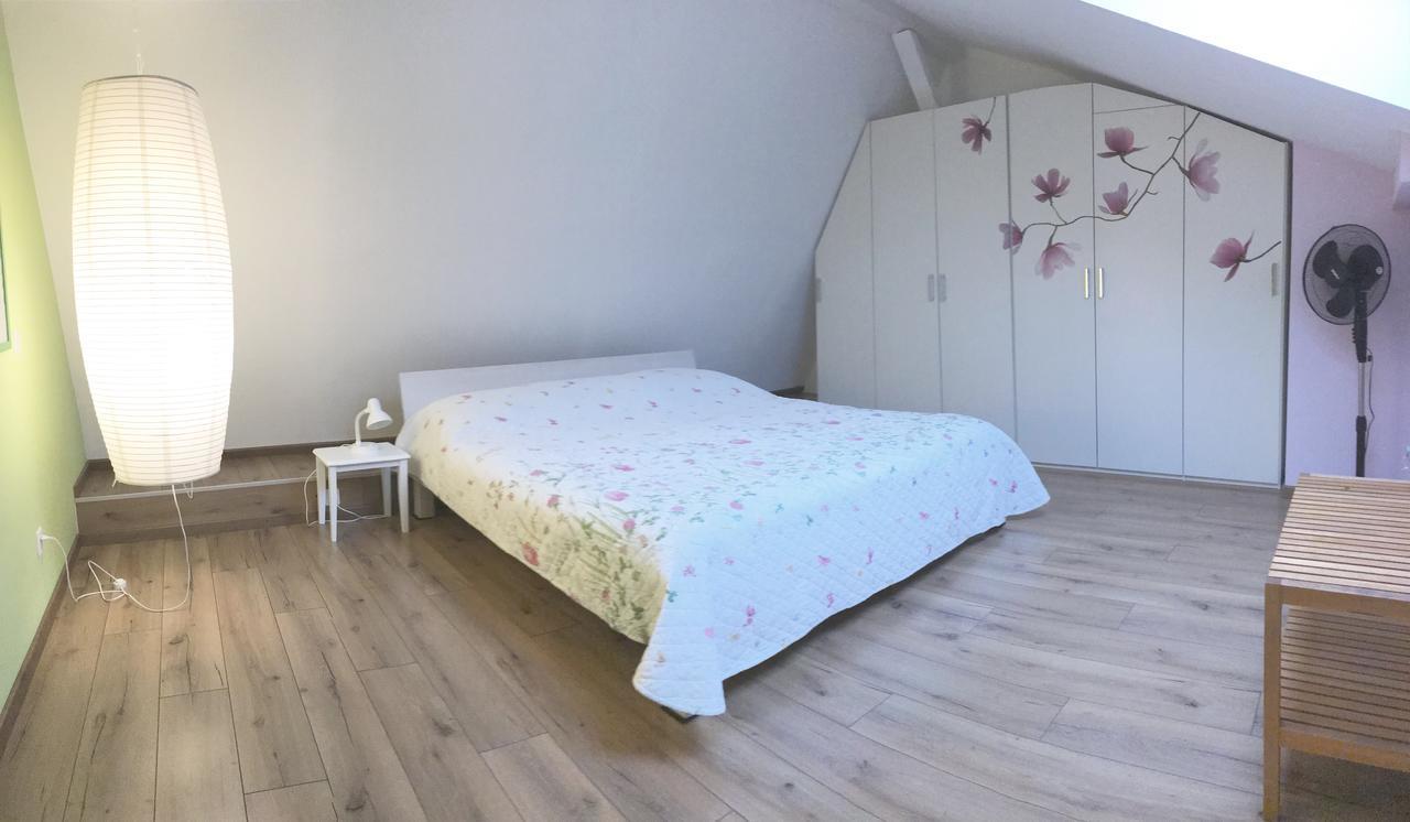 Haus Eleisa Lägenhet Brunnen Exteriör bild